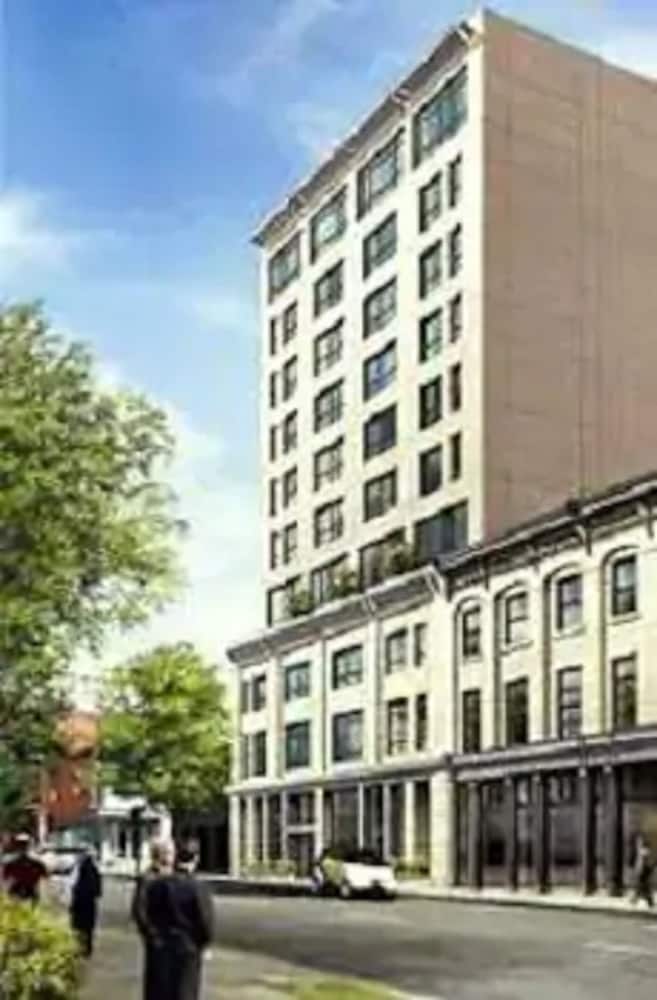 Фото Hotel Le Dauphin Montreal Centre Ville