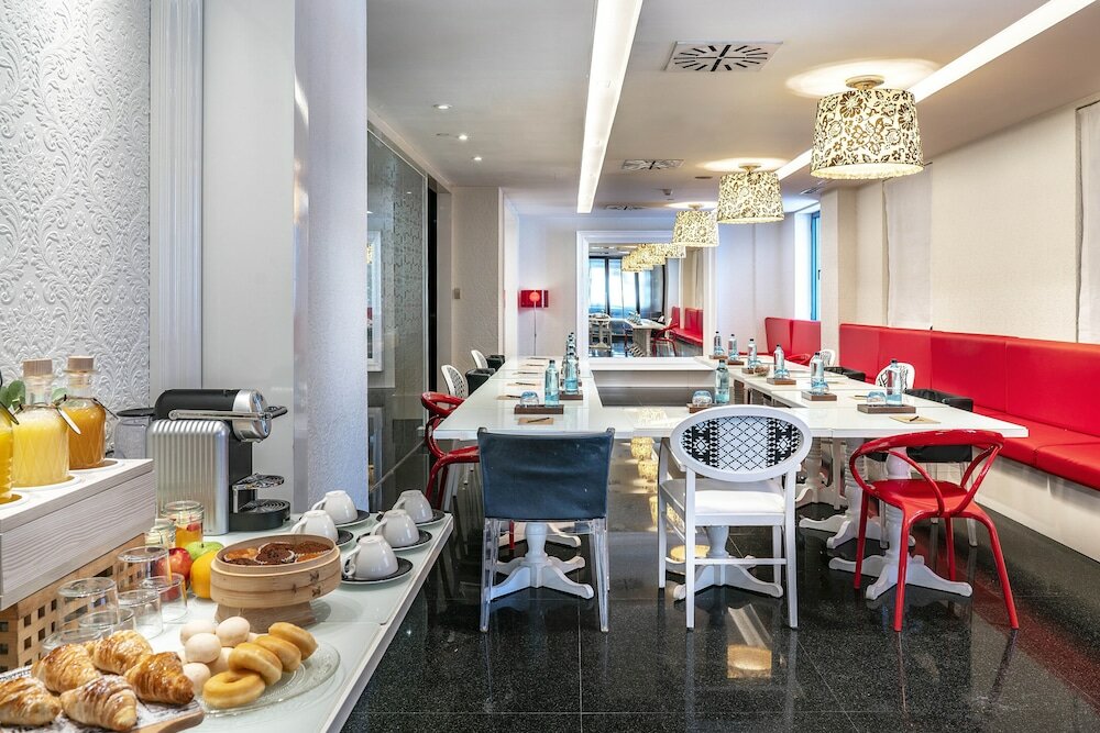 Фото Vincci Vía 66