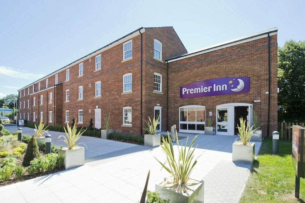 Hotel Premier Inn Farnham, Farnham, photo