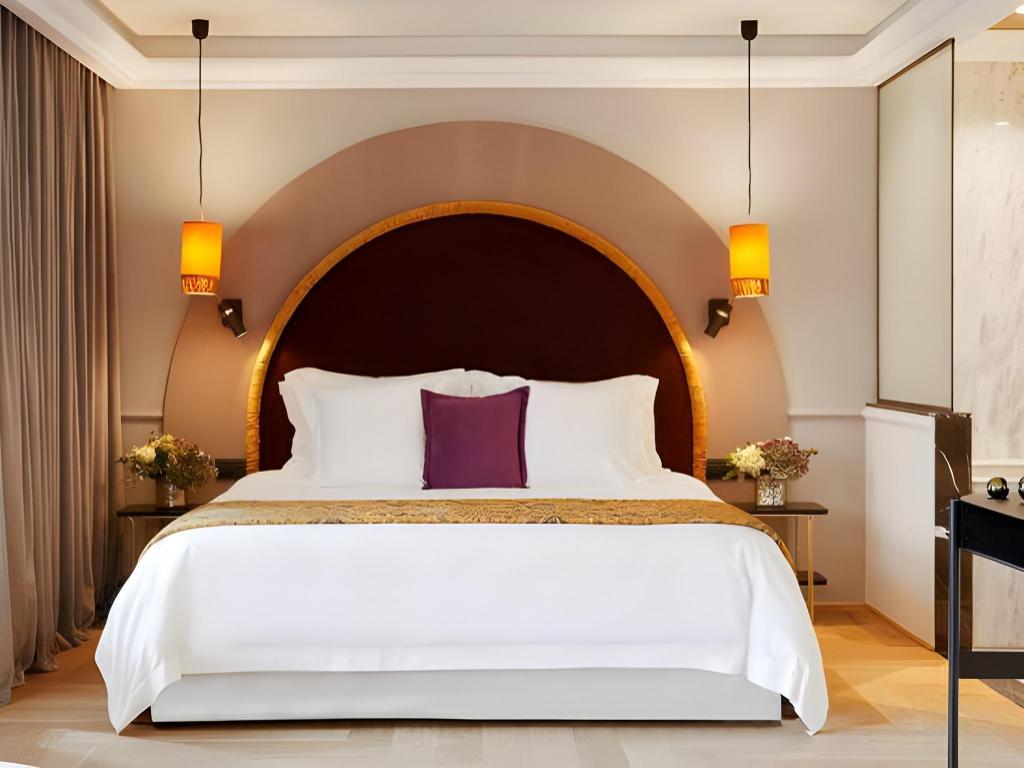 Фото Excelsior Hotel