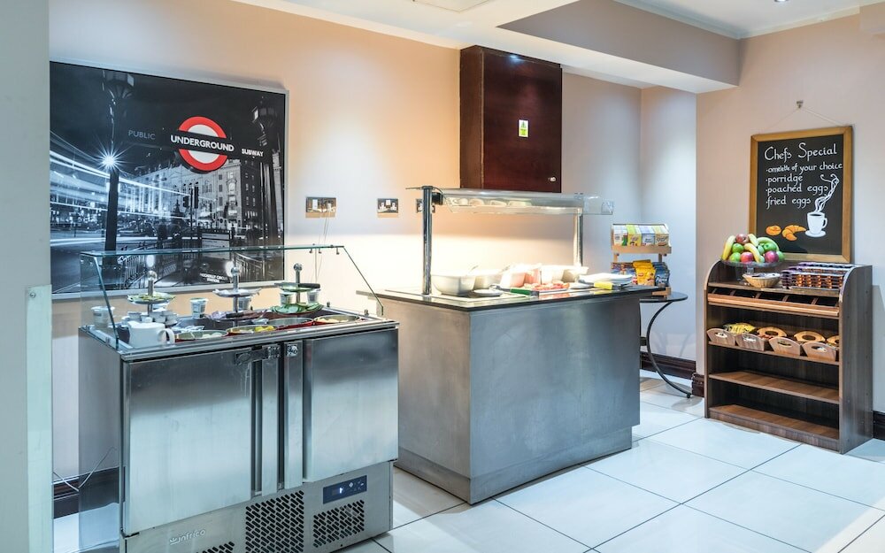 Фото Hyde Park International