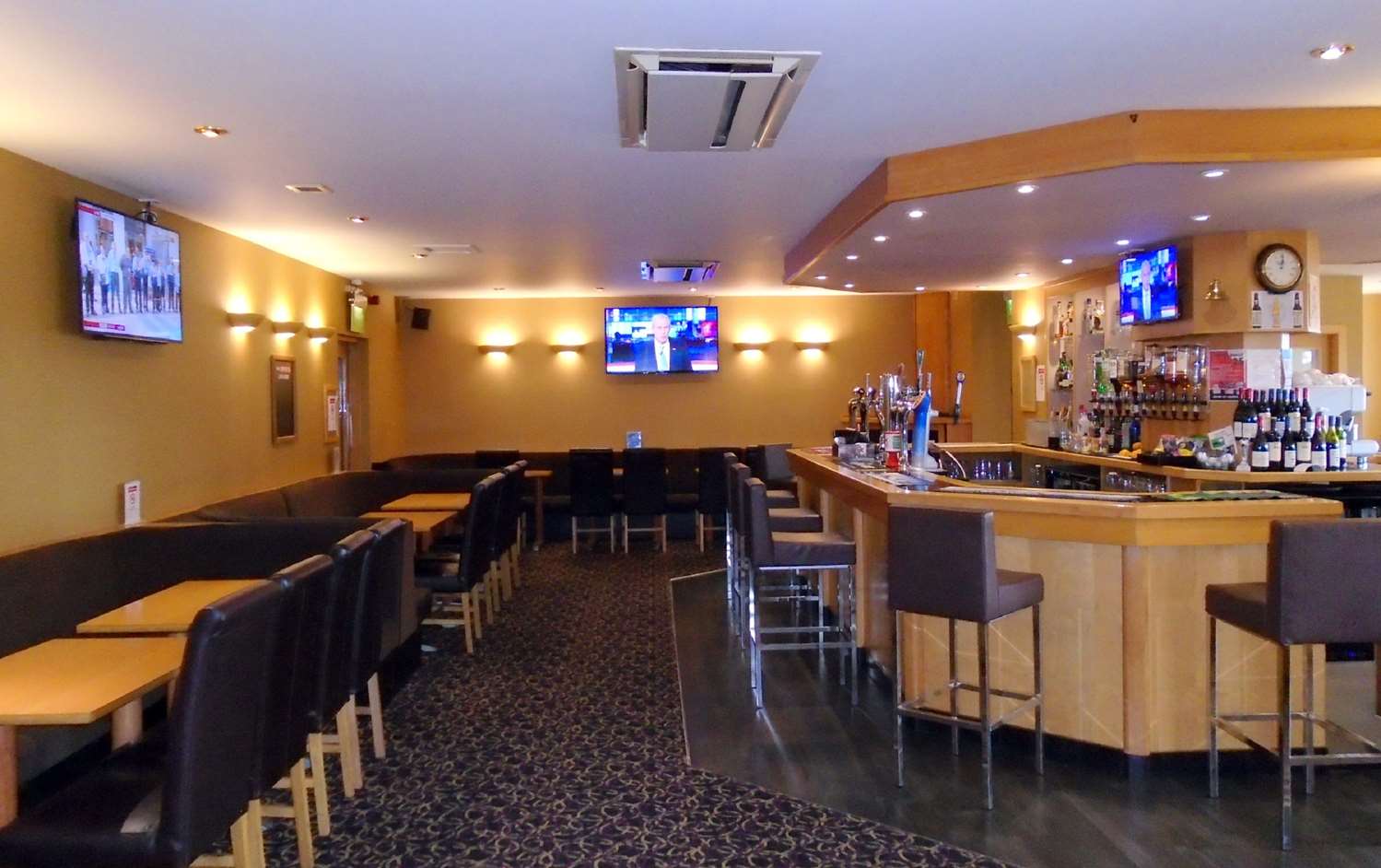 Фото Pitbauchlie House Hotel, Sure Hotel Collection by Bw