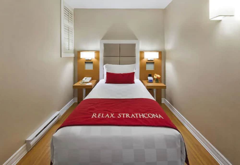 Фото Strathcona Hotel