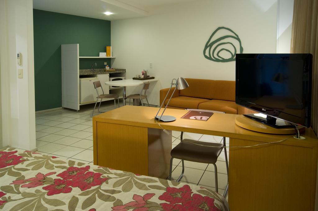 Фото Bristol Praia do Canto