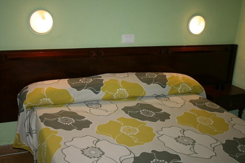 Фото Pensión Sea of Clouds