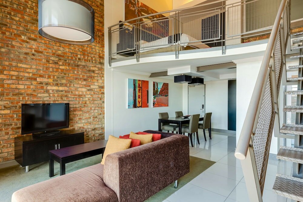 Фото Garden Court Victoria Junction