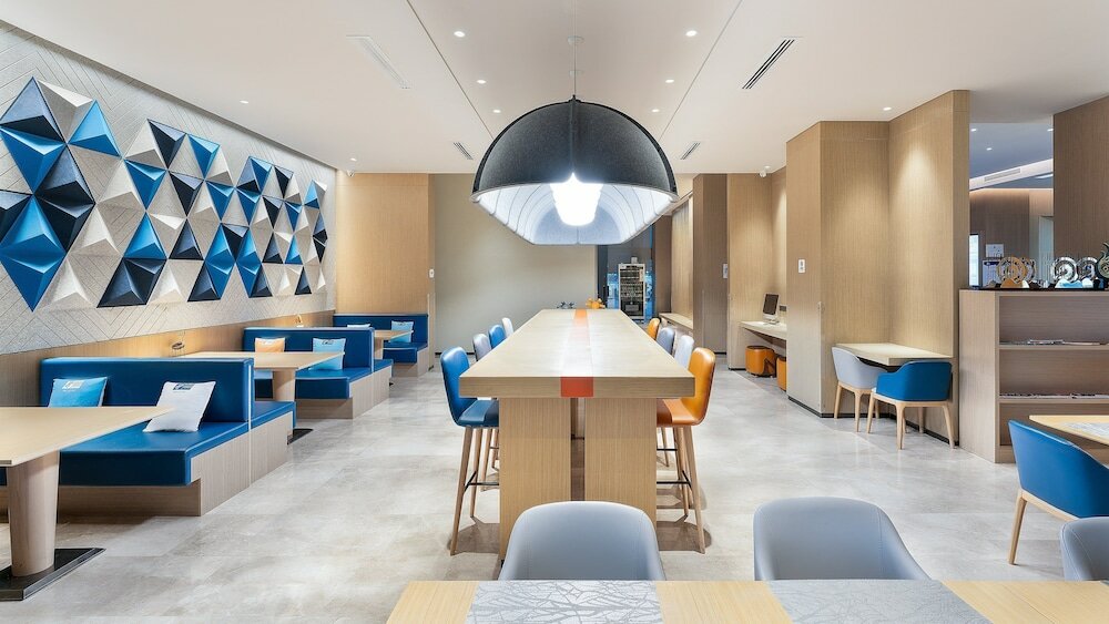 Фото Holiday Inn Express Kunming West, an Ihg Hotel