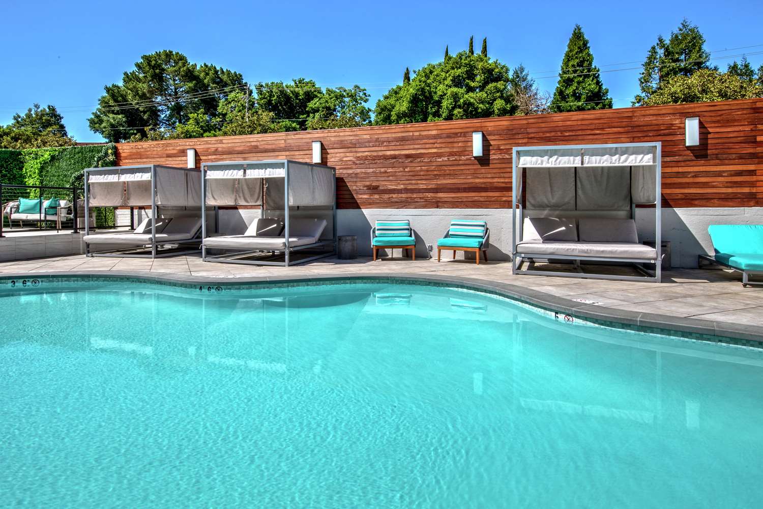 Фото Hampton Inn Vallejo