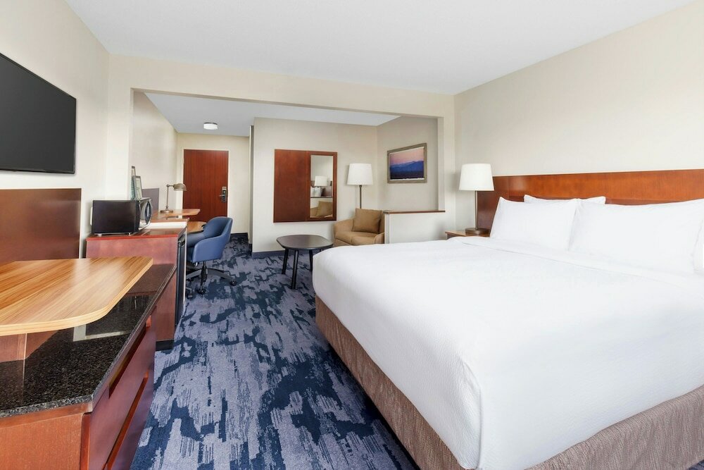 Фото Fairfield Inn by Marriott Philadelphia Airport