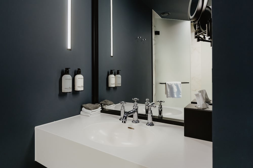 Фото The Nox Utrecht