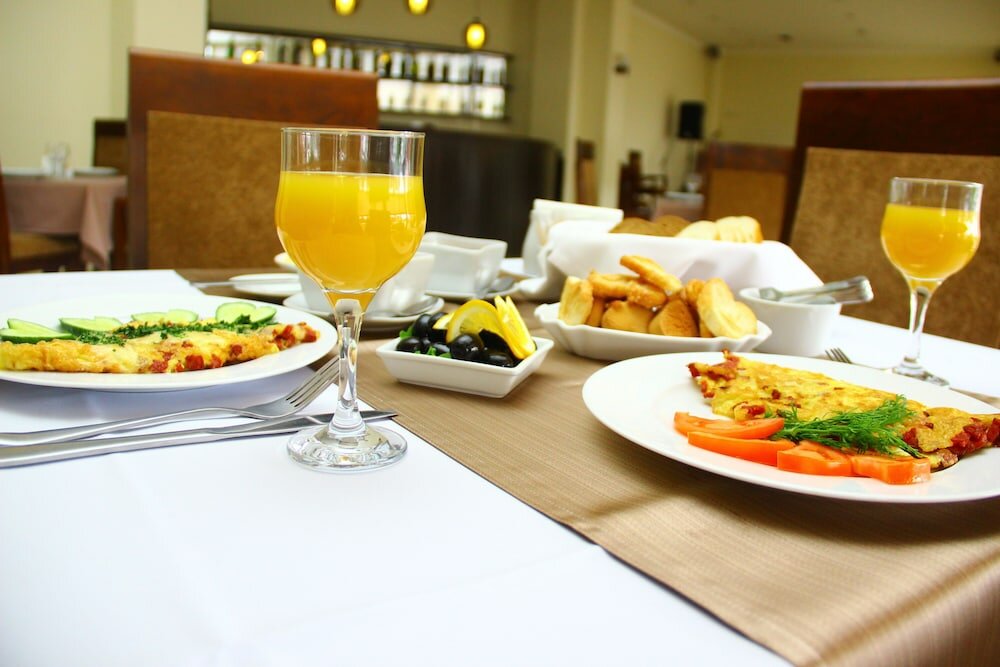 Фото Hotel Shine Palace