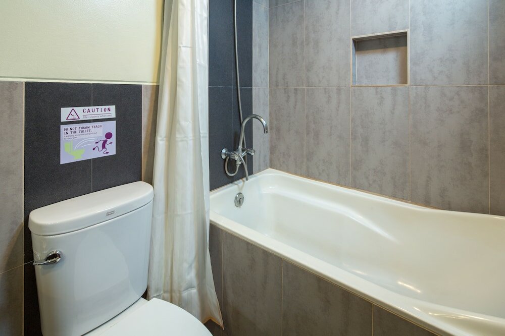 Фото V Hotel