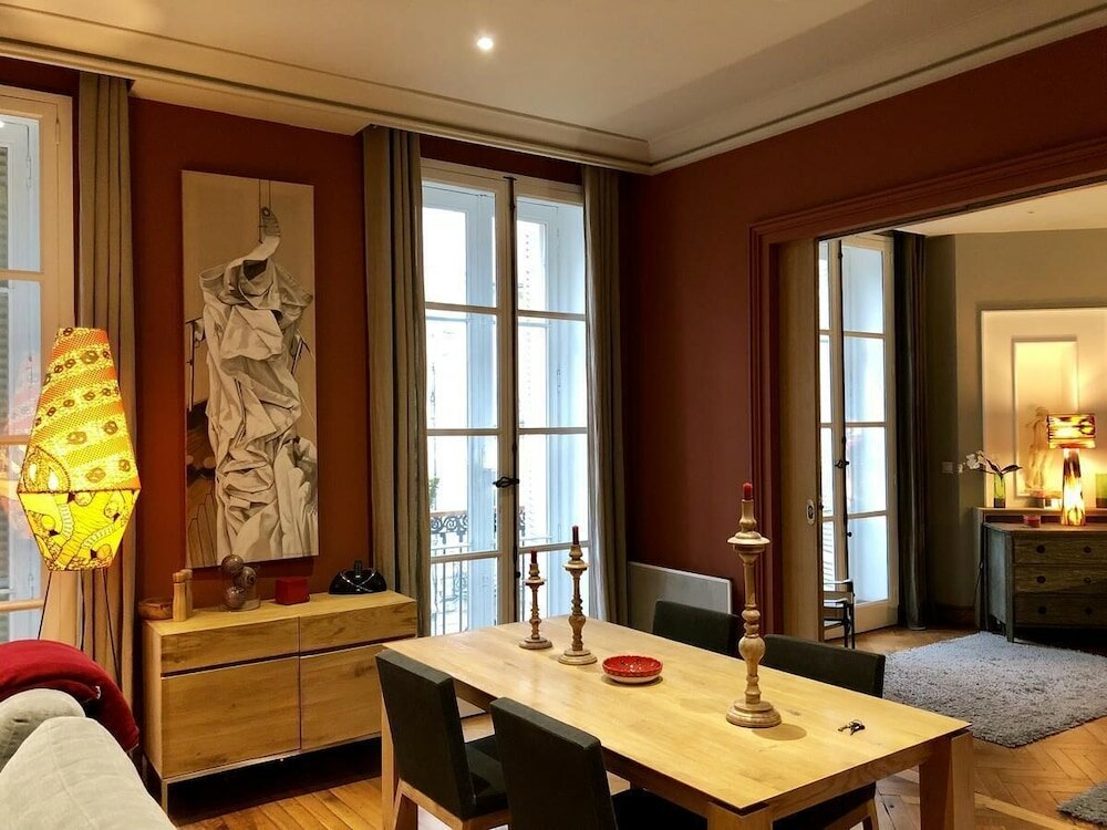 Фото Patio de l'Intendance