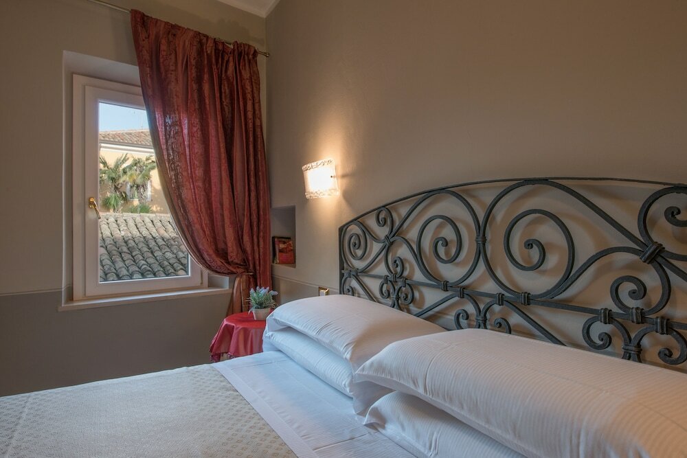 Фото Palazzo Rotati