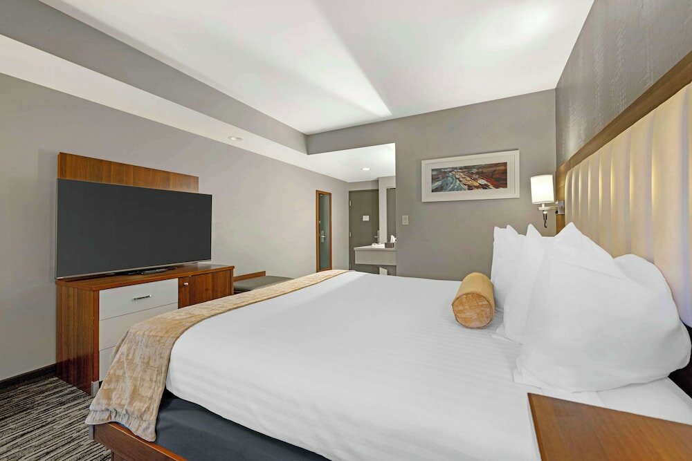 Фото Best Western on the Avenue