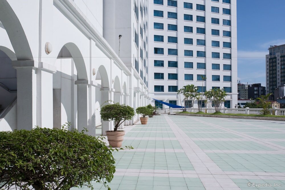 Фото Hanoi Daewoo Hotel