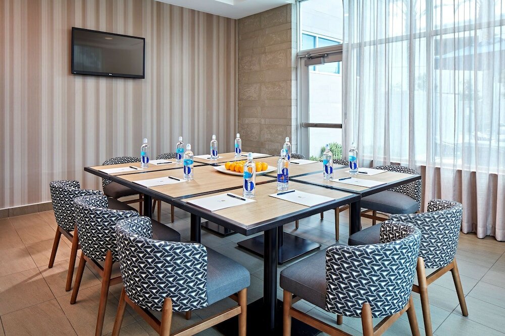 Фото Hyatt Place Lax El Segundo