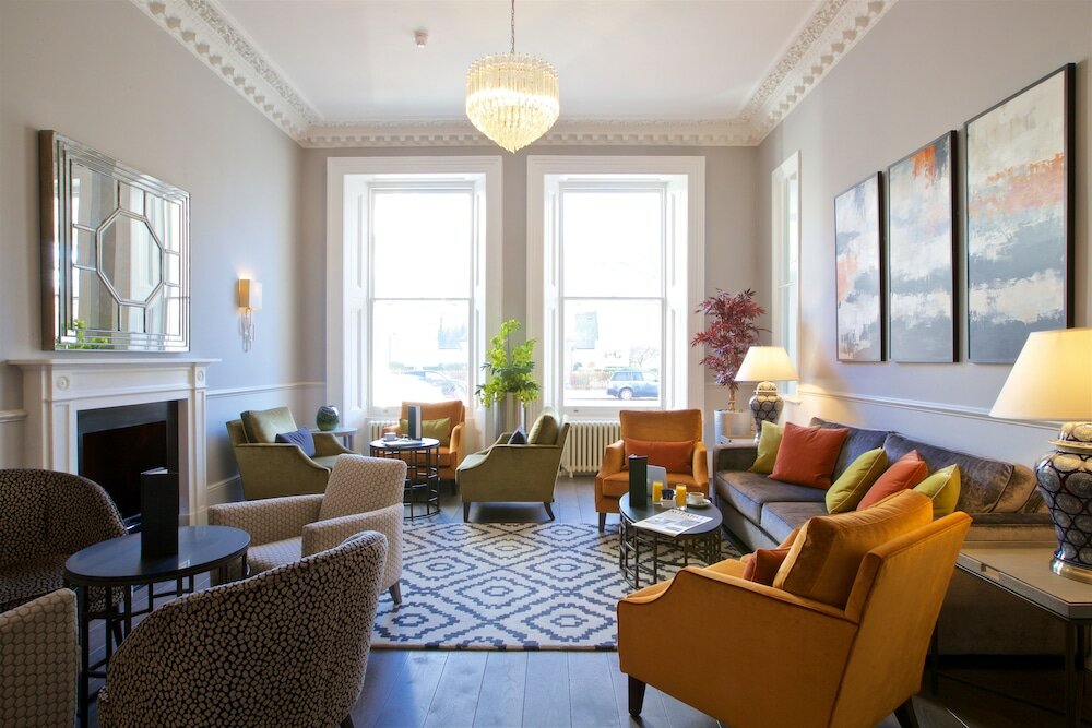 Фото 54 Queens Gate Hotel