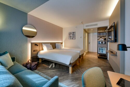 Гостиница Novotel Zurich City West в Цюрихе