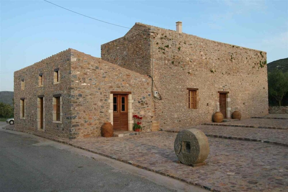 Фото Liotrivi Historical Mansion & Boutique Hotel