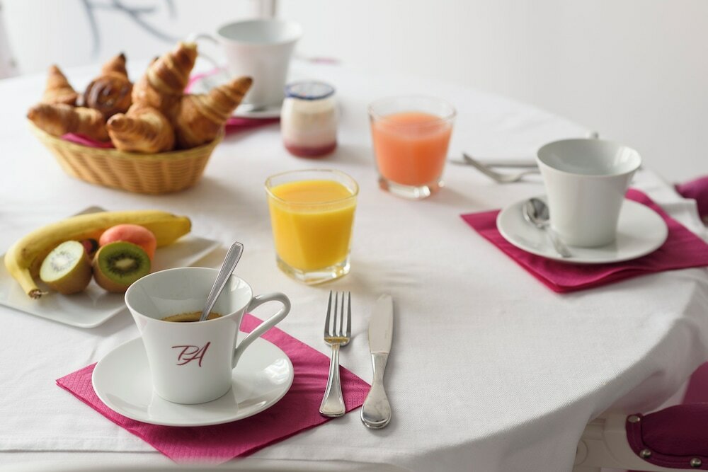 Фото Best Western Premier Le Patio des Artistes