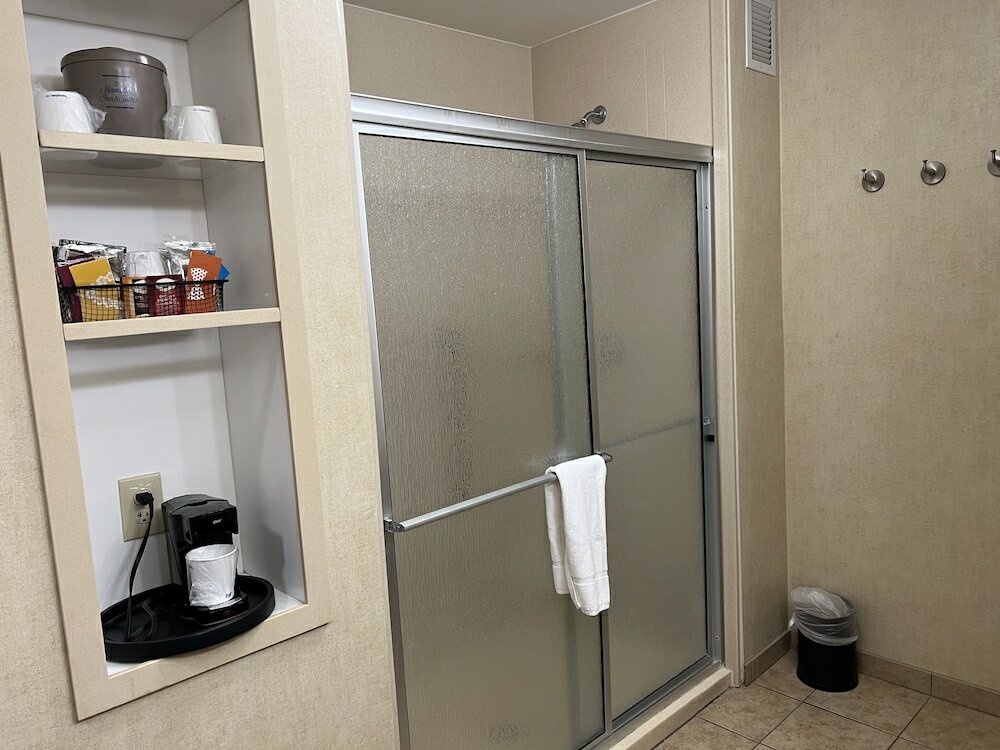 Фото Hampton Inn & Suites Barstow