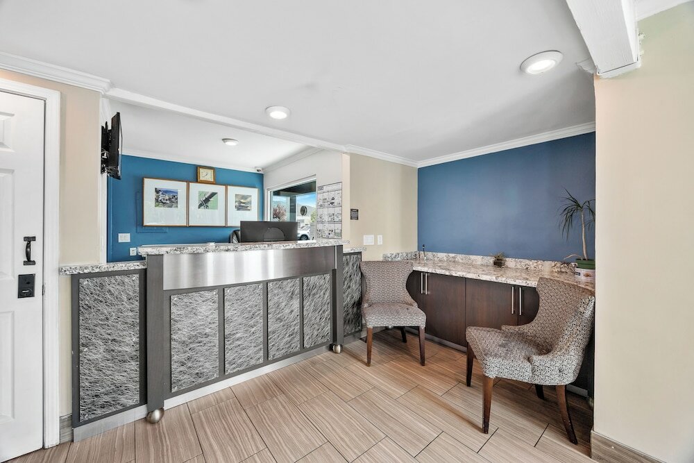 Фото Executive Inn Hotel