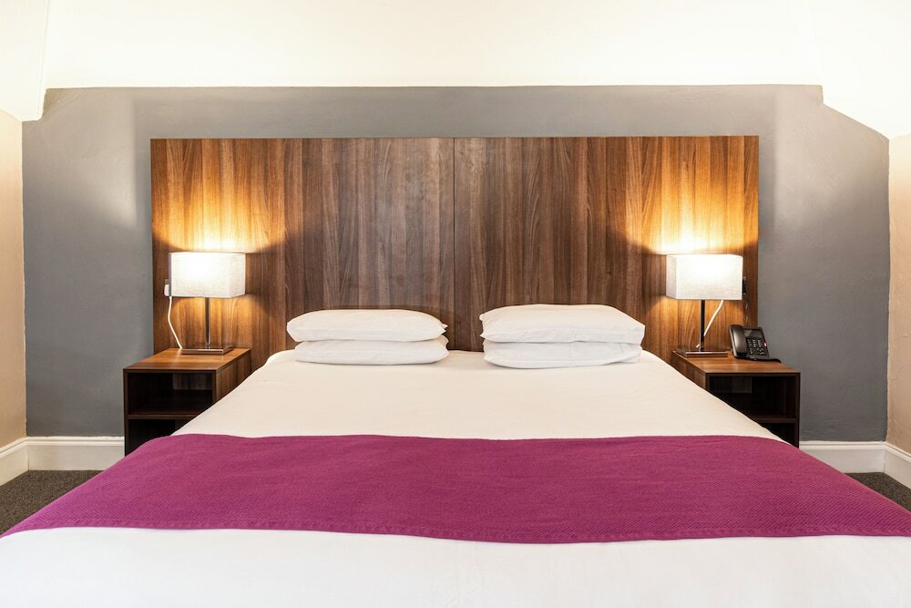 Фото Springfield Hotel & Health Club