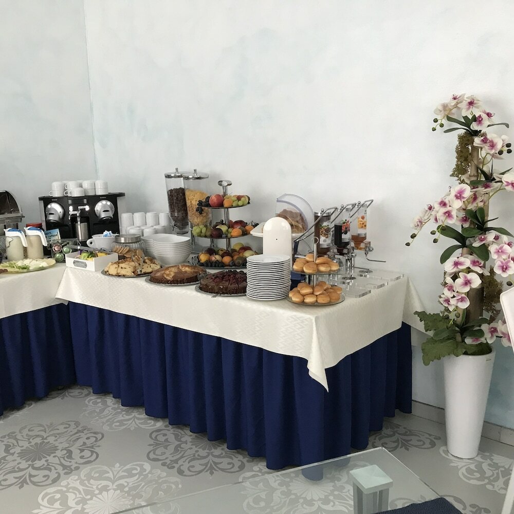 Фото Hotel Blumarin