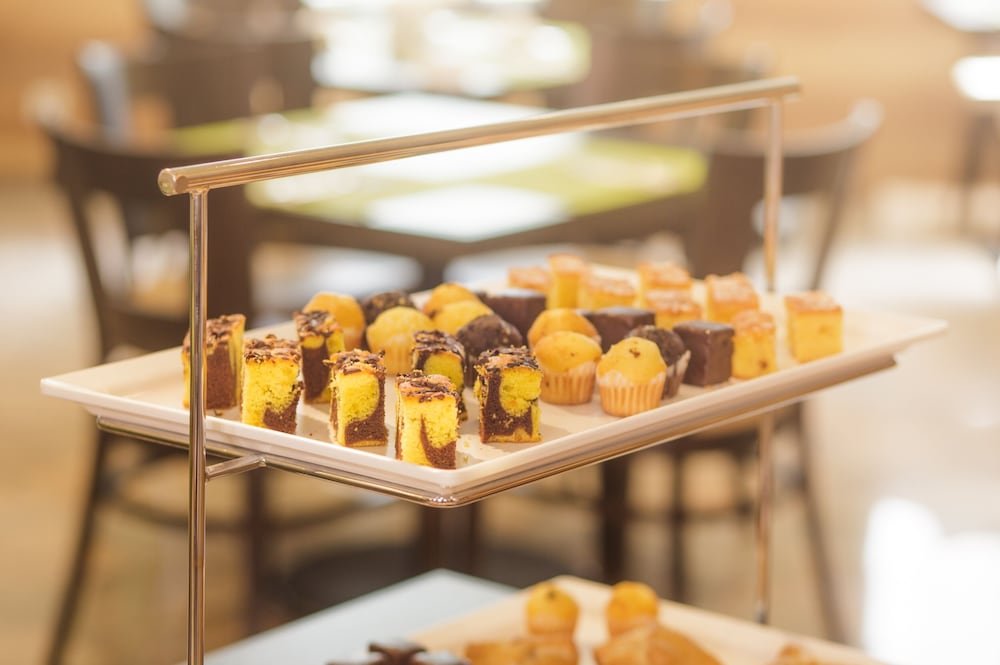 Фото Lucia Hotel