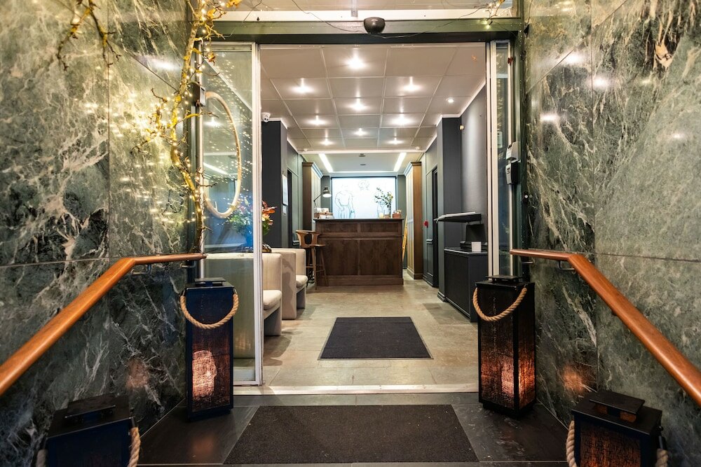 Фото Hotel Maritime