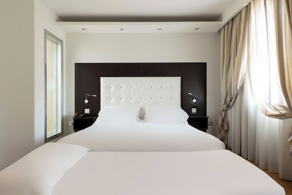 Фото Hotel Royal Caserta