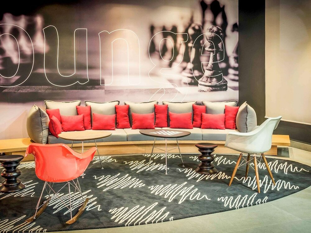 Фото Ibis Porto Alegre Assis Brasil