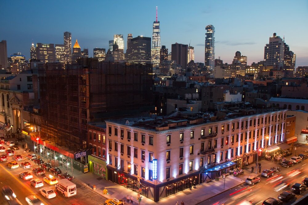 Фото отеля 2