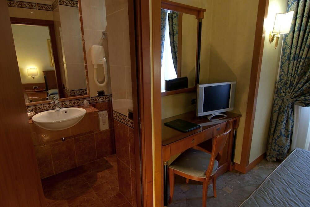 Фото Hotel Miami