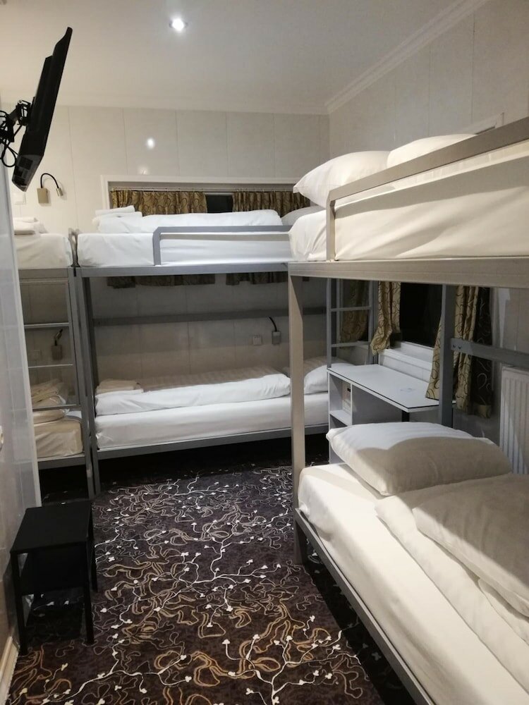 Фото Trianon Hotel