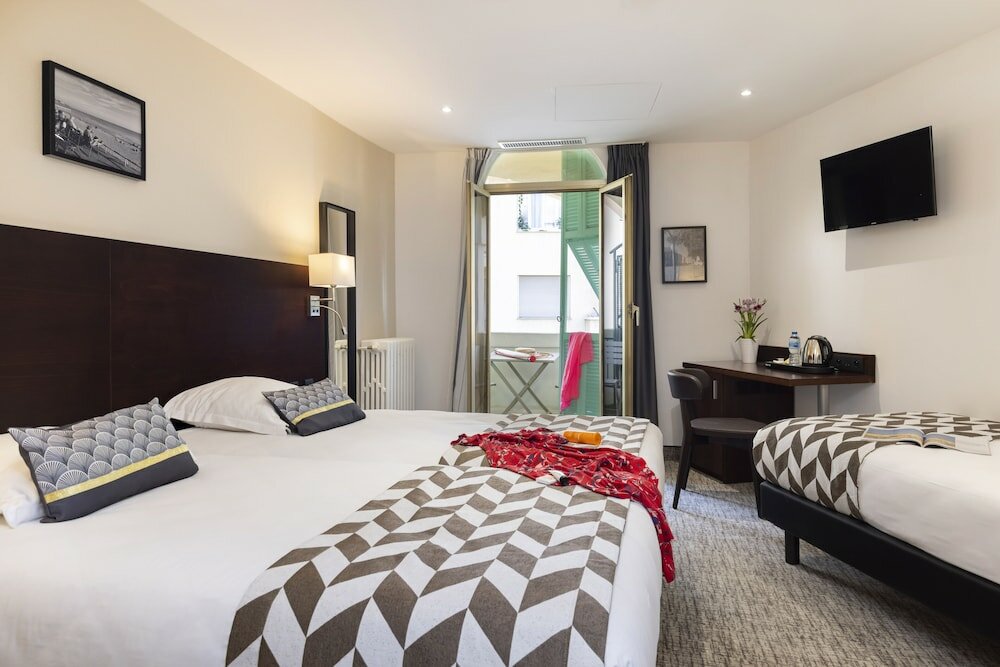 Фото Hôtel Locarno Nice