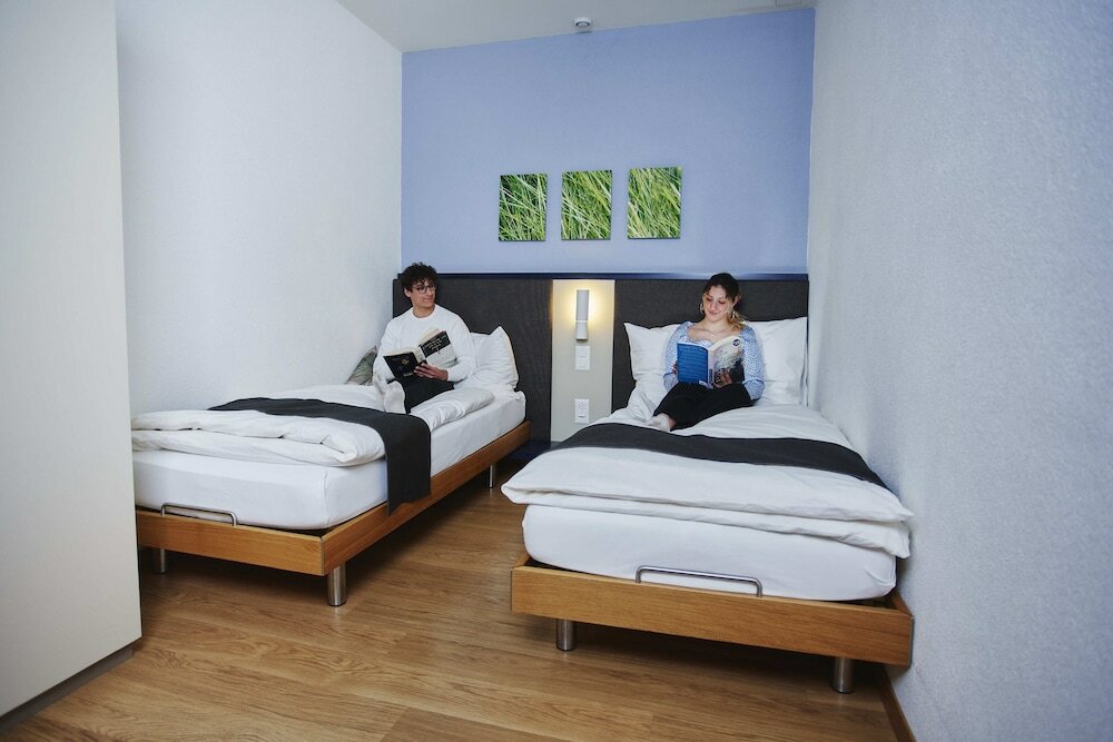 Фото Bristol Hotel