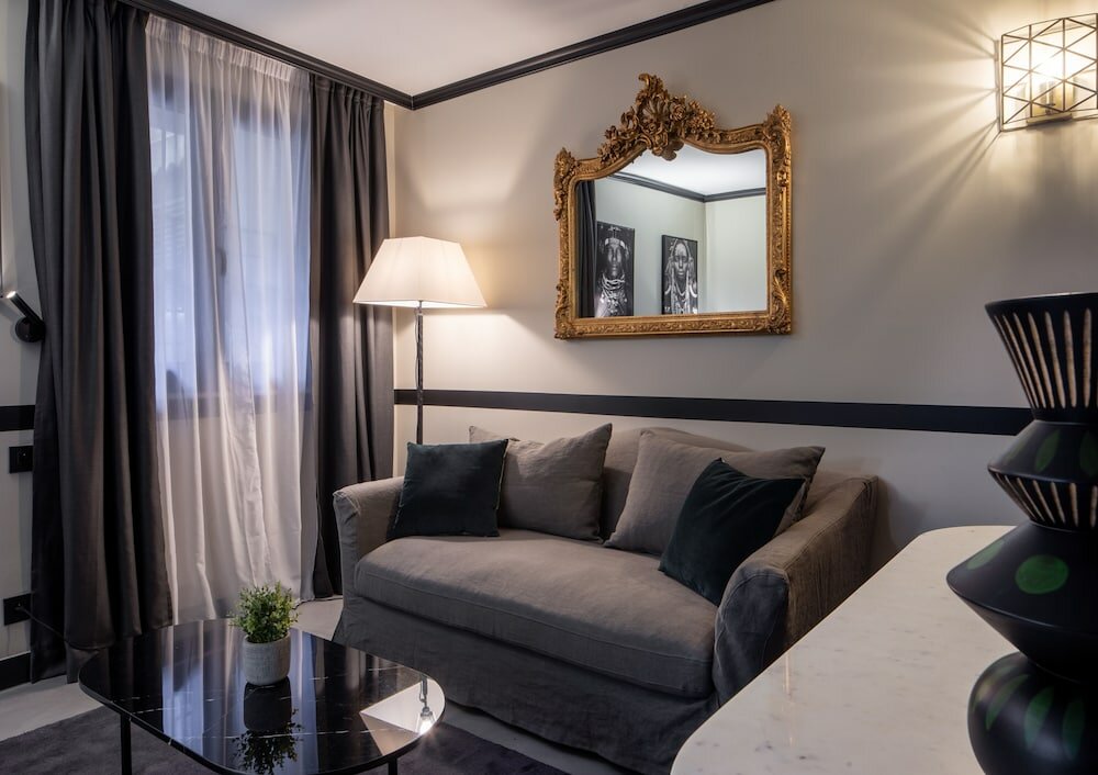 Фото Maisons du Monde Hôtel & Suites