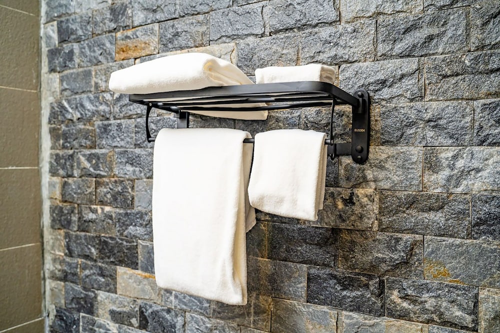 Фото Rainforest Hotel by Nsun