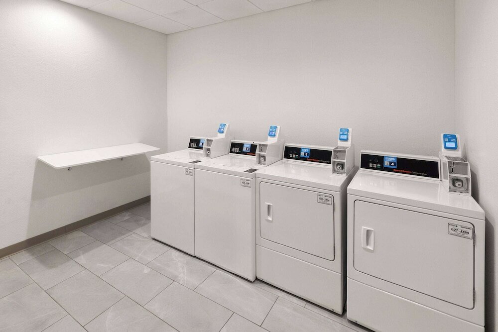 Фото La Quinta Inn & Suites by Wyndham Austin Parmer/Tech Ridge