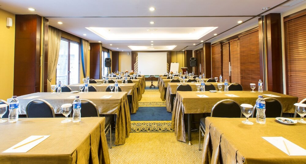 Фото Asmila Boutique