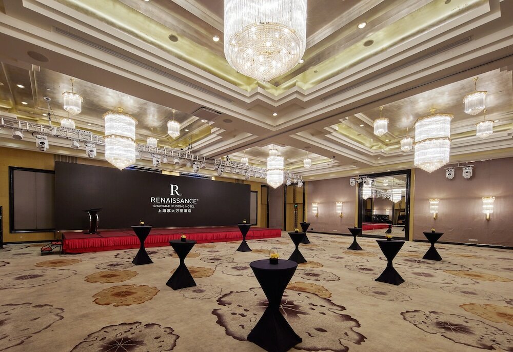 Фото Renaissance Shanghai Pudong Hotel
