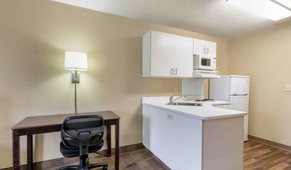 Фото Suburban Studios Minneapolis Bloomington