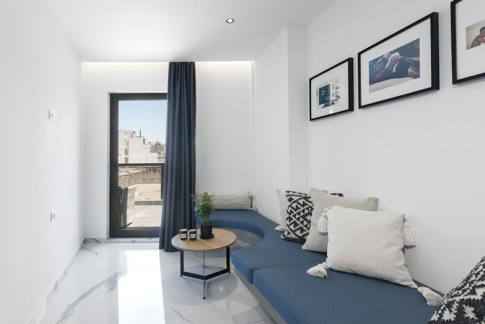 Фото Melo Athens