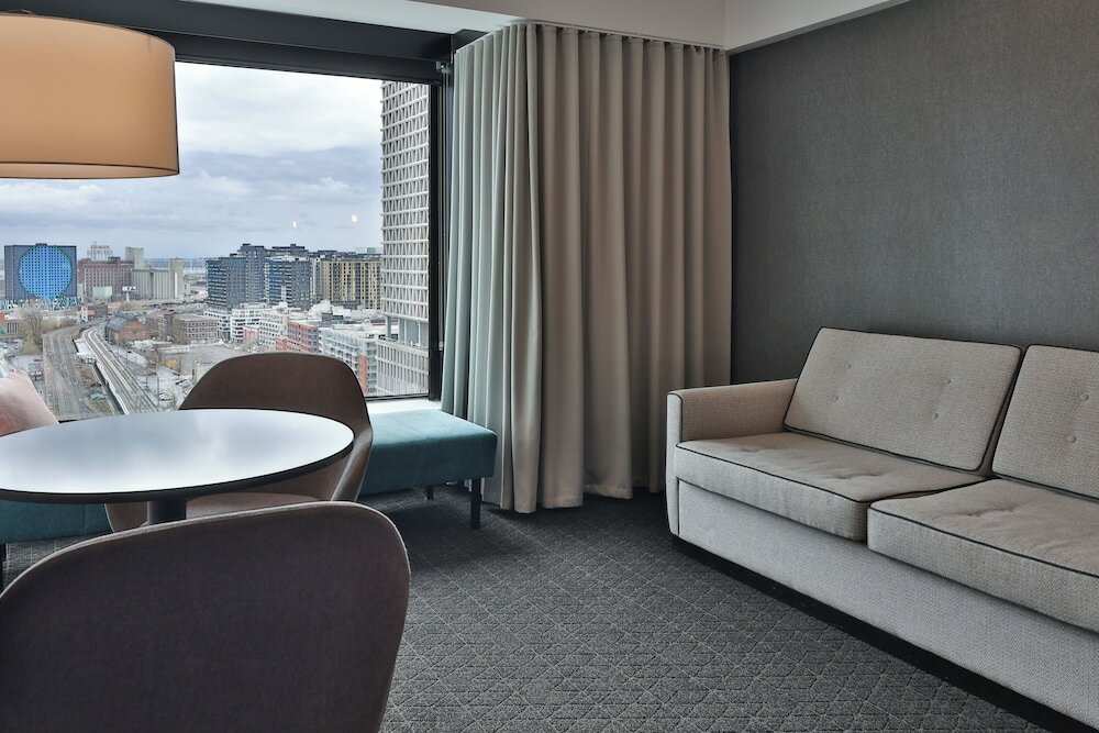 Фото Hotel Bonaventure Montreal
