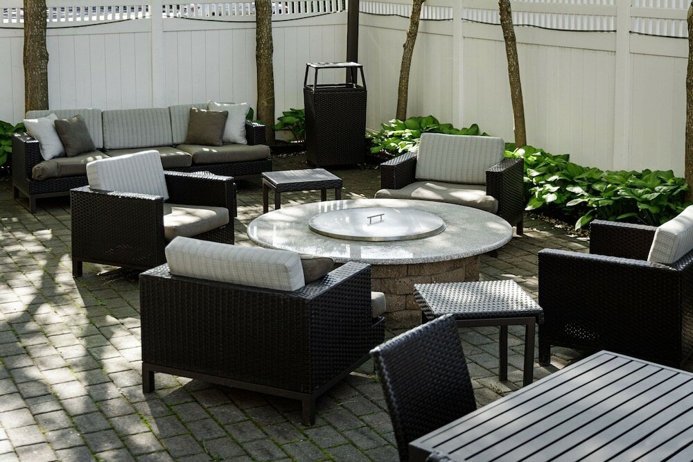 Фото Courtyard by Marriott Long Island MacArthur Airport