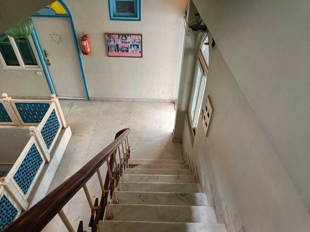 Фото Maya Hotel & Restaurant