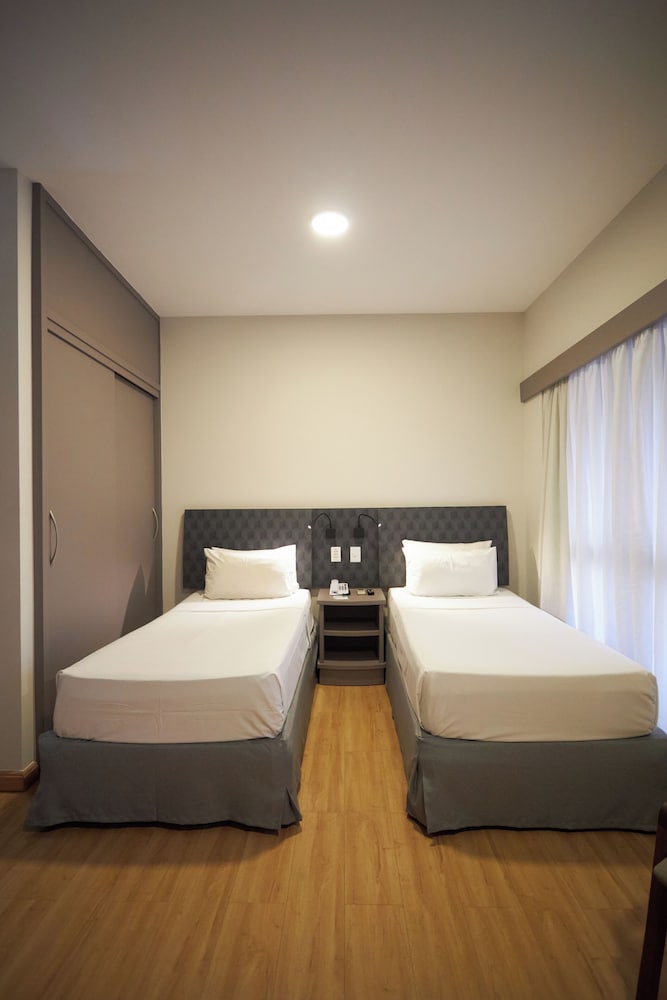 Фото Quality Hotel Paulista - Sao Paulo