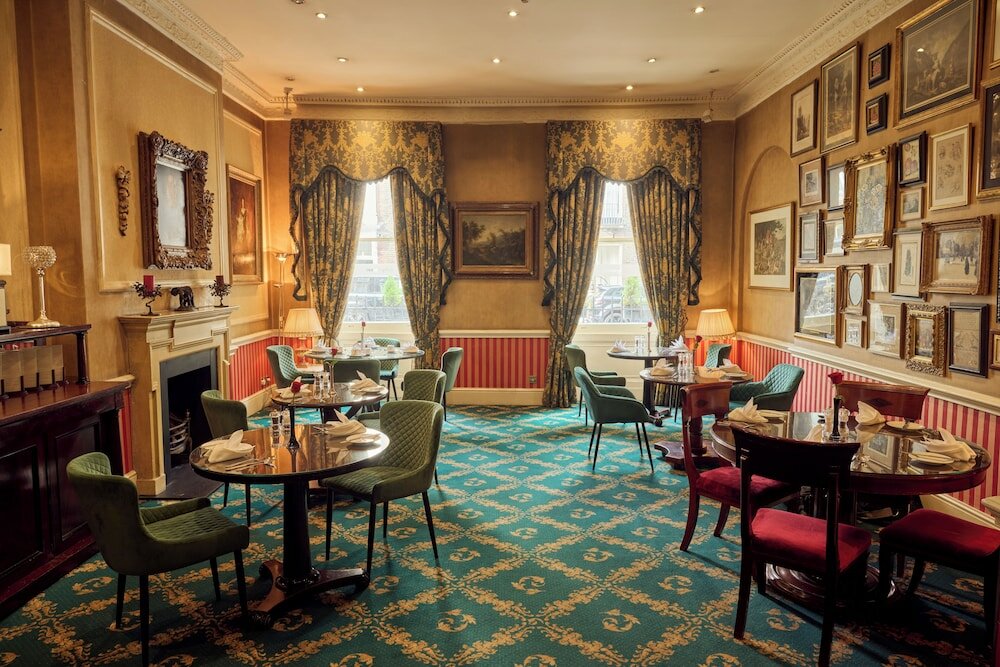 Фото The Leonard Hotel